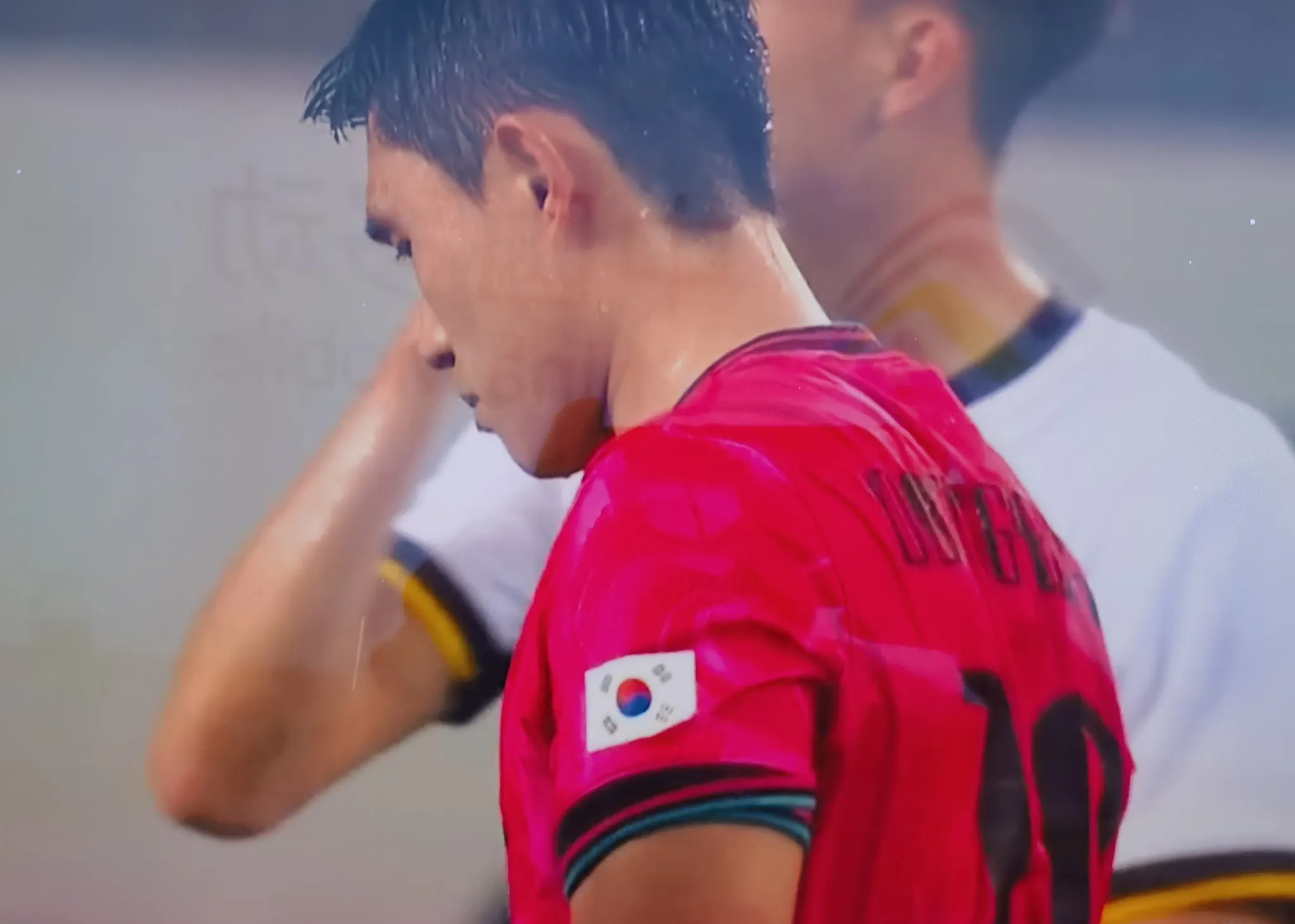 英雄联盟投注-关于英超关键时刻再迎强敌，里昂状态回暖，主帅态度——球迷炸锅，医务组通报恢复的信息